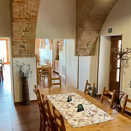 A Restaurace Myslivna Kolence - Trebonsko Guest house *