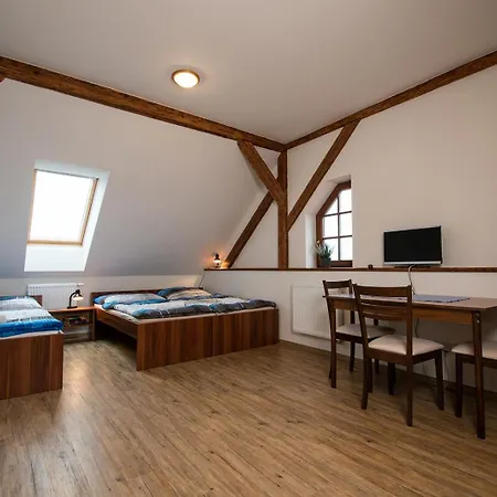 A Restaurace Myslivna Kolence - Trebonsko Guest house 3*